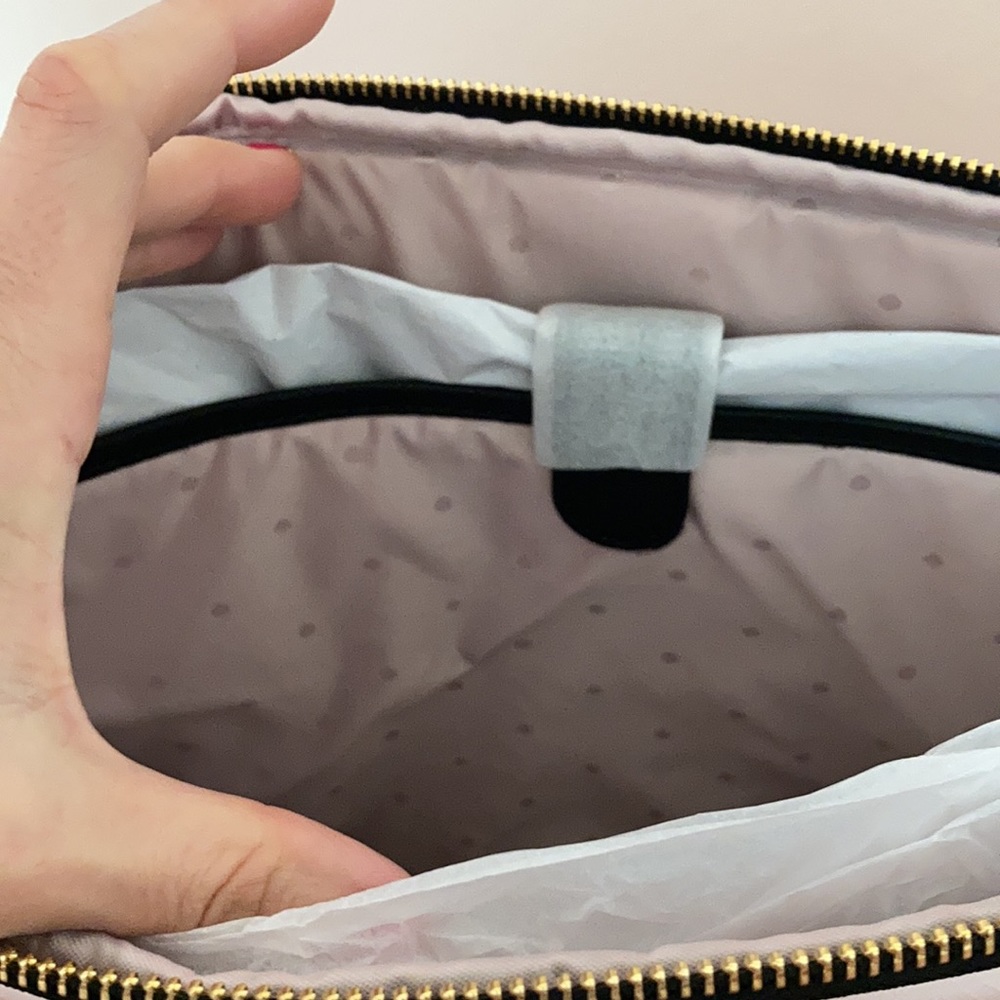 Kate Spade Computer Bag - Picture 8 of 8